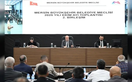 Mersin Büyükşehir Meclisi Ekim Ayı 2. Birleşiminde Tarsus Yarı Maratonu ve Cumhuriyet Bayramı Mesajı