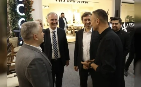 Ayhan Salman ve İnegöl Protokolü 53. MODEF EXPO Mobilya Fuarında Sektör Temsilcileriyle Buluştu