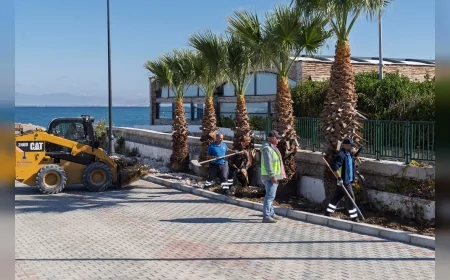 İzmir Büyükşehir Belediyesi Güzelbahçe’de Denize Sıfır Plaj ve Sosyal Tesis Kuruyor