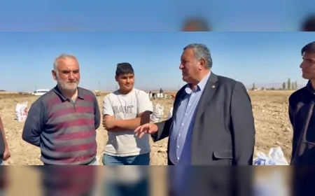 Niğde’de Üretici “Bu Toprakta Battık” Diyerek İsyan Etti: CHP’li Ömer Fethi Gürer Tarımdaki Krizi Yerinde Dinledi