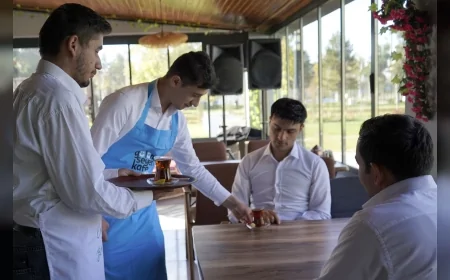 Erzurum Büyükşehir Belediyesi’nin Engelli Koordinasyon Merkezi Kursları, Özel Gereksinimli Bireyleri Topluma Kazandırıyor