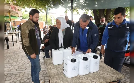 Selden Zarar Gören Ortacalı Üreticiye Gübre Desteği: “Ahmet Aras Yanımızda Oldu”