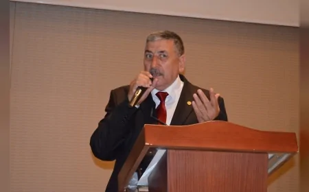 Manisalı Duayen Gazeteci Seyfettin Ayakyay Vefat Etti: Basın ve Sivil Toplum Dünyasında Büyük Üzüntü