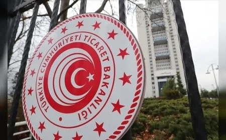 Ticaret Bakanlığı, Yetki Belgesiz İkinci El Araç Satışına Geçit Vermiyor: 113 Kişi ve Kuruma 102 Milyon TL Ceza