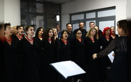 Başkan Onur Yiğit’ten Balçova Belediyesi Personeline Cumhuriyetin 102. Yılına Özel Duygusal Sürpriz