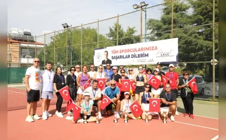 Dalaman’da Cumhuriyet’in 102. Yılı Tenis Turnuvası ile Kutlandı