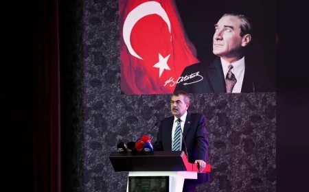 Yusuf Tekin: “Cumhuriyet, İnsan İradesine ve Hak Eşitliğine Dayanan Medeniyet Tasavvurumuzun Kutlu Adımıdır”