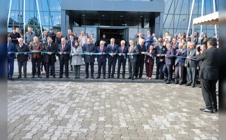 Şeyh Şamil Sağlık, Kültür ve Spor Merkezi Sivas’ta Cumhuriyet Bayramı Coşkusuyla Hizmete Açıldı