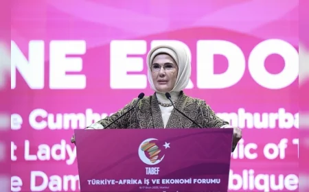 Emine Erdoğan: “Bir Asrı Aşan Bu Kutlu Yürüyüş Aziz Türk Milletinin Azmiyle Geleceğe Taşınıyor”