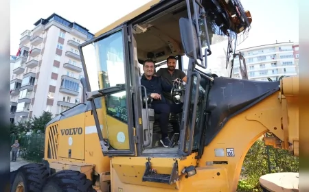 Giresun Belediyesi Şehir Genelinde Asfalt Çalışmalarını Sürdürüyor: Aksu ve Gedikkaya Mahallelerinde Yeni Yol Düzenlemeleri Tamamlandı