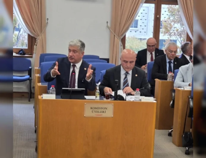 Sadullah Kısacık: “Bu Torba Kanun Vatandaşın Sırtına Yeni Yükler Getiriyor”