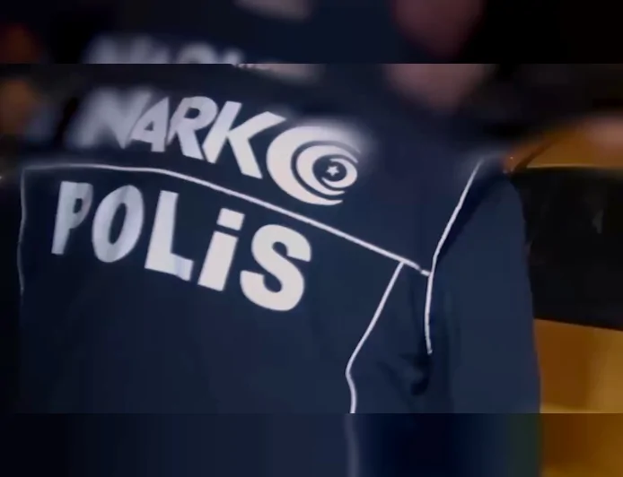 İstanbul’da Uyuşturucuya Ağır Darbe: 381 Kilo Metamfetamin ve 1 Milyon 85 Bin Uyuşturucu Hap Ele Geçirildi