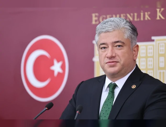 Sadullah Kısacık: “Cumhuriyetimizi Demokrasi ve Adaletle Güçlendirmek Hepimizin Ortak Sorumluluğudur”