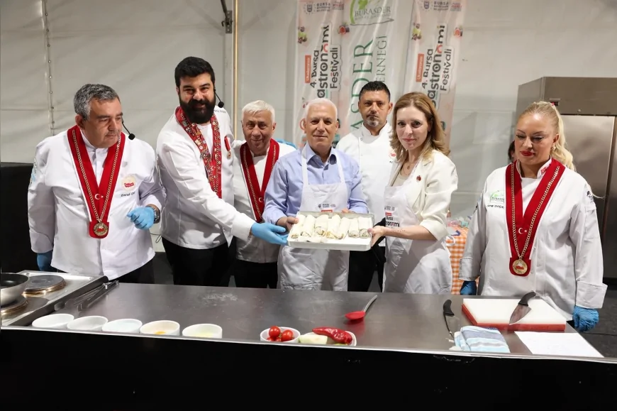 Bursa’da 4. Uluslararası Gastronomi Festivali yüzbinlerce ziyaretçiyi ağırladı