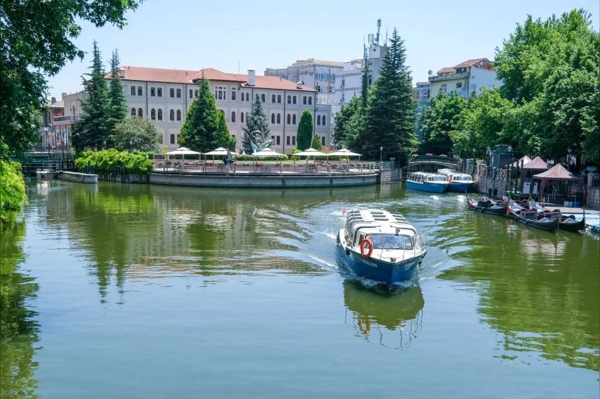 Eskişehir’de “Dört Mevsim Yaşayan Şehir” temalı ulusal fotoğraf yarışması için başvurular başladı