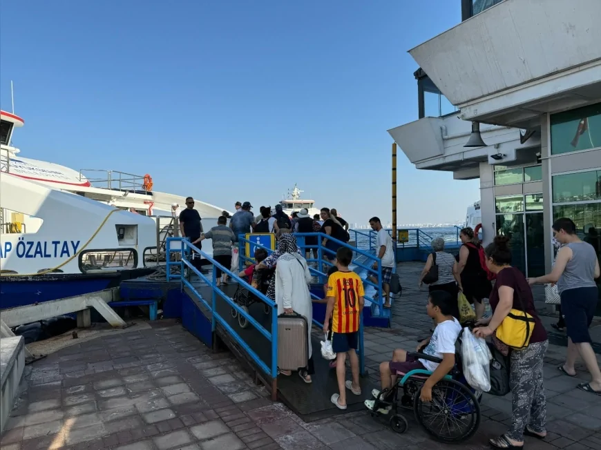İZDENİZ’in yaz seferlerine yoğun ilgi, Urla ve Mordoğan’a 24 bine yakın yolcu taşındı