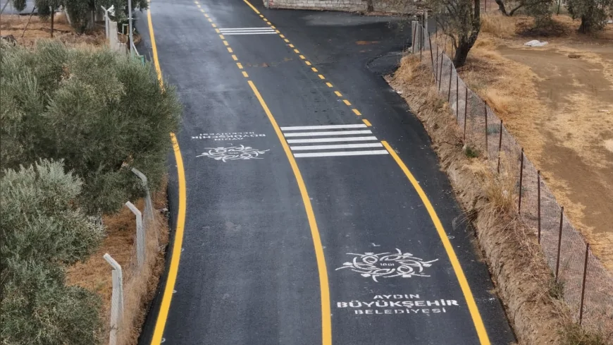 Aydın’da yol yenileme hız kazandı: 17 ilçede eş zamanlı çalışmalar tamamlanıyor