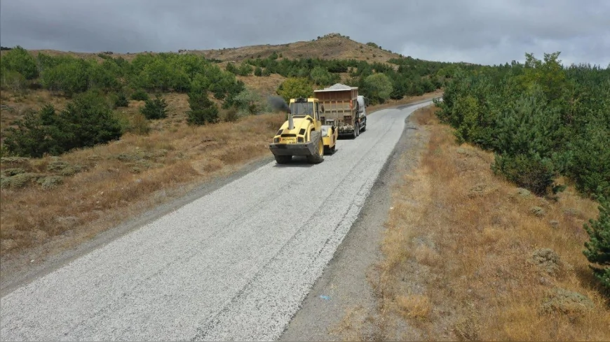 Ordu Mesudiye’de 200 kilometrelik yol asfalt ve betonla yenilenerek modern görünüme kavuştu