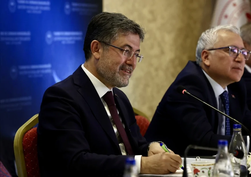 TÜRKŞEKER 2025-2026 üretim yılı şeker pancarı alım fiyatı ton başına 3.100 TL oldu