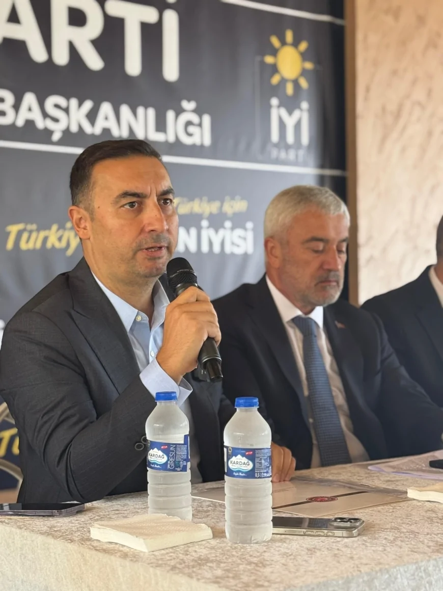 İYİ Parti Giresun Milletvekili Burak Akburak: "Giresun’un Hak Ettiği İstiklal Madalyaları Teslim Edilmelidir"