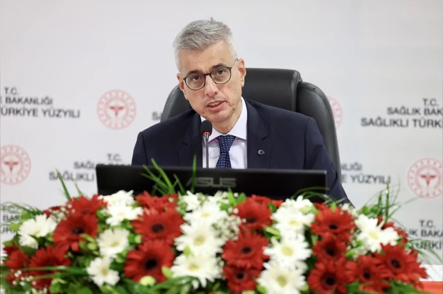 Sağlık Bakanı Memişoğlu: "Mutluluk makam değil, ideal sahibi olmaktır"