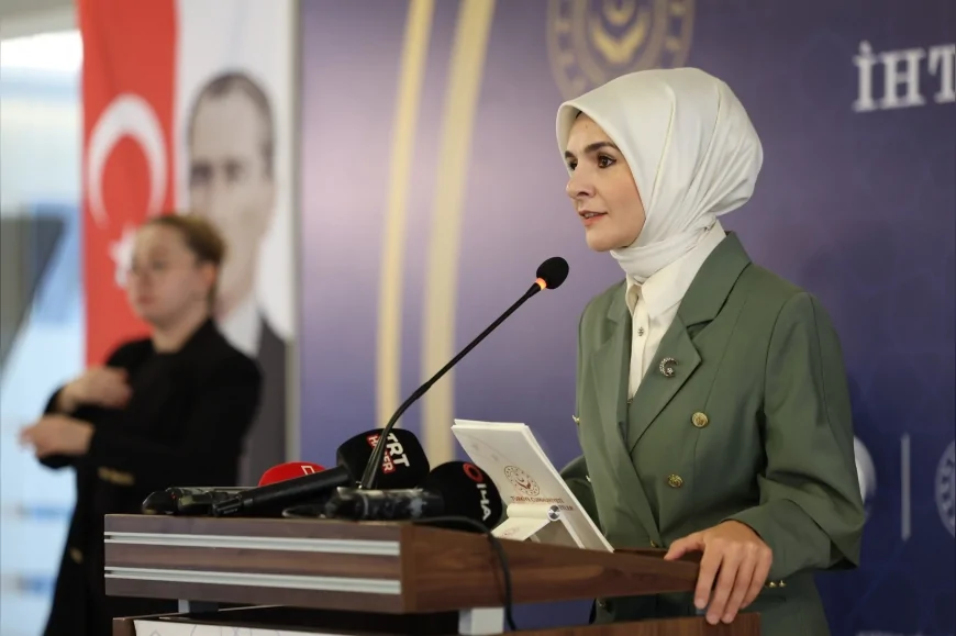 Bakan Mahinur Özdemir Göktaş: "Aile ve Gençlik Fonu evlilik kredisi başvuruları bugün başladı"