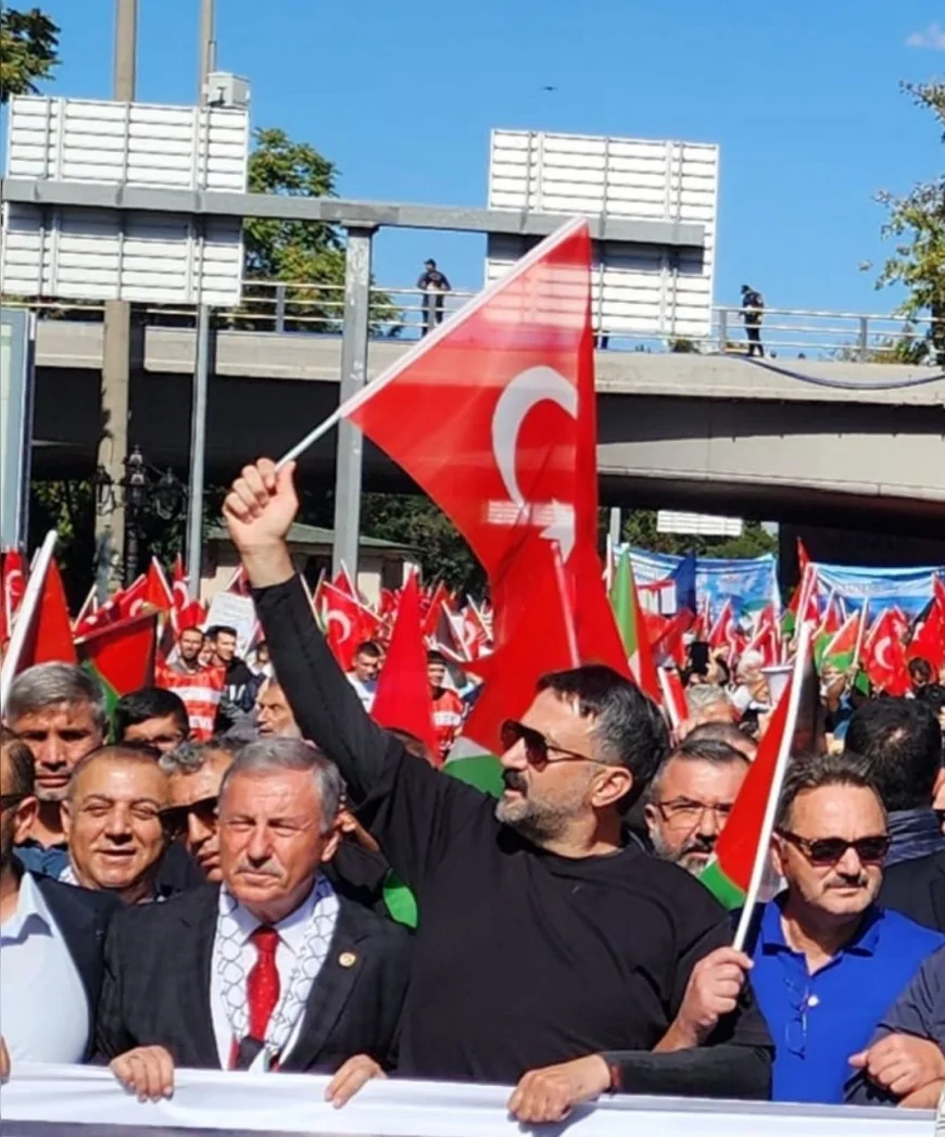 Ankara’da yüzbinler Gazze için buluştu: Kızılay Meydanı’nda büyük dayanışma mitingi