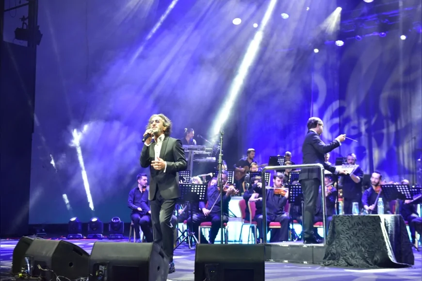 63. Uluslararası Bursa Festivali Fettah Can konseriyle yeniden başladı