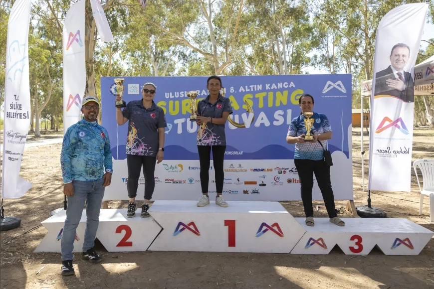 Mersin’de Akdeniz’in Maviliklerinde Uluslararası Altın Kanca Surfcasting Turnuvası Tamamlandı