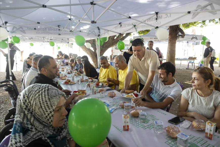 Mersin Büyükşehir’den Serebral Palsi farkındalığına yeşil dokunuş: Aileler ve çocuklar sahilde buluştu
