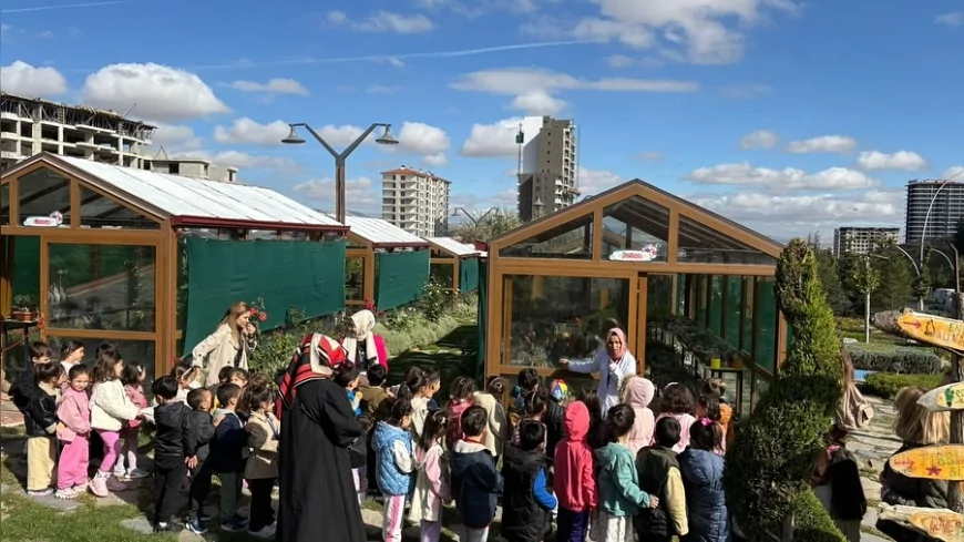 Pursaklar’da Öğrenciler Endemik Vadi’de Doğayı ve Kültürel Değerleri Keşfediyor