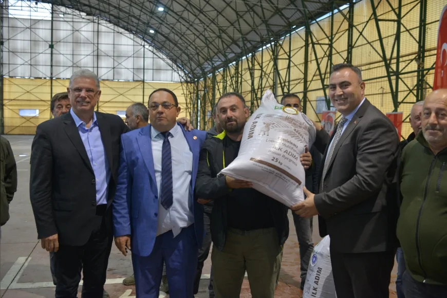 Bursa’da 560 üreticiye yüzde 70 hibeli İtalyan çimi tohumu desteği