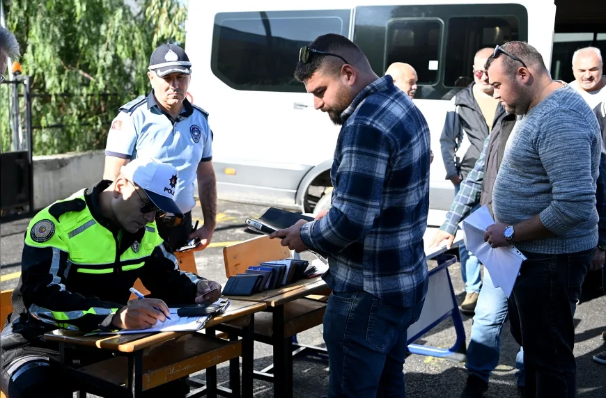 Kuşadası’nda okul servislerine sıkı denetim: Güvenli ulaşım için ekipler sahada