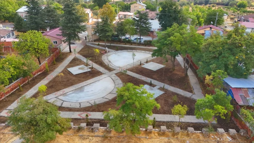 Elazığ Belediyesi Hankendi Mahallesi’nde 1500 Metrekarelik Yeni Park Alanı Oluşturdu