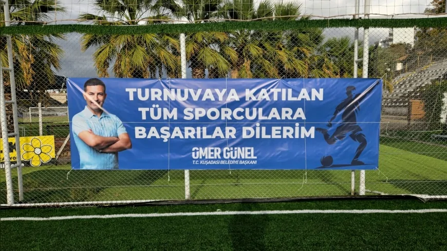 Kuşadası’nda Görev Şehitleri Anısına Düzenlenen Halı Saha Turnuvası Başladı