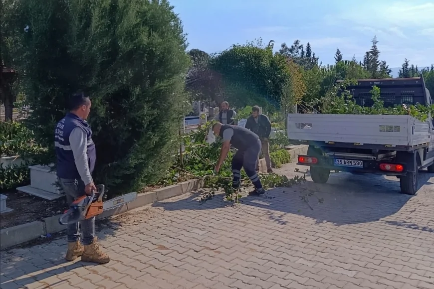 Efeler Belediyesi mezarlıklarda bakım ve temizlik çalışmalarını sürdürüyor