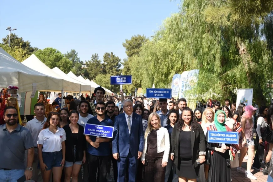 Ege Üniversitesinde 40 Bin Öğrenci 93 Toplulukta Buluştu: Kampüs Hayatı Sosyal Etkinliklerle Canlanıyor