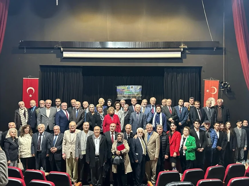 “Halk soruyor, duayenler cevap veriyor” buluşması: Köyden tarıma, eğitimden yönetime somut adım çağrısı ve “Anadolu’yu ayağa kaldırma” mesajları