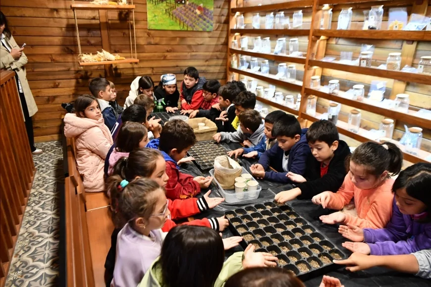 Mamak Ekolojik Köy’de “Tarladan Sofraya” Eğitimleri Sürüyor: Binlerce Öğrenci Doğayla Buluşuyor