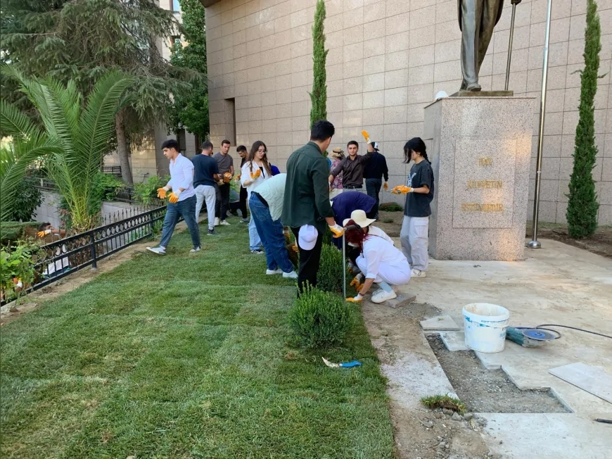 Ege Üniversitesi öğrencilerinden İzmir Adliyesine peyzaj desteğiyle kurumlar arası dayanışma örneği