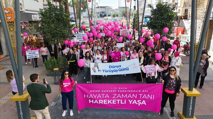 Menemenli kadınlardan meme kanserine karşı pembe farkındalık yürüyüşü