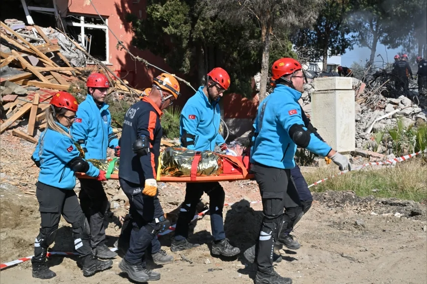Manisa’da 6,6 Büyüklüğünde Deprem Senaryosu ile Tatbikat: “Afetlere Karşı Hep Birlikte Hazır Olacağız”