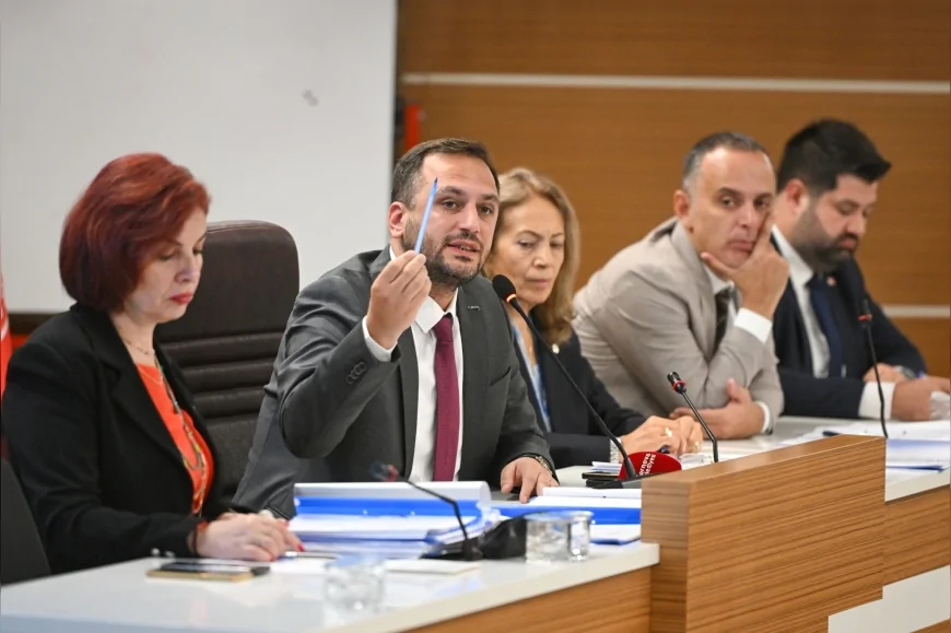 Başkan Ömer Eşki: “Yatırımı, sosyal desteği ve çalışan haklarını önceleyen dengeli bir bütçe”