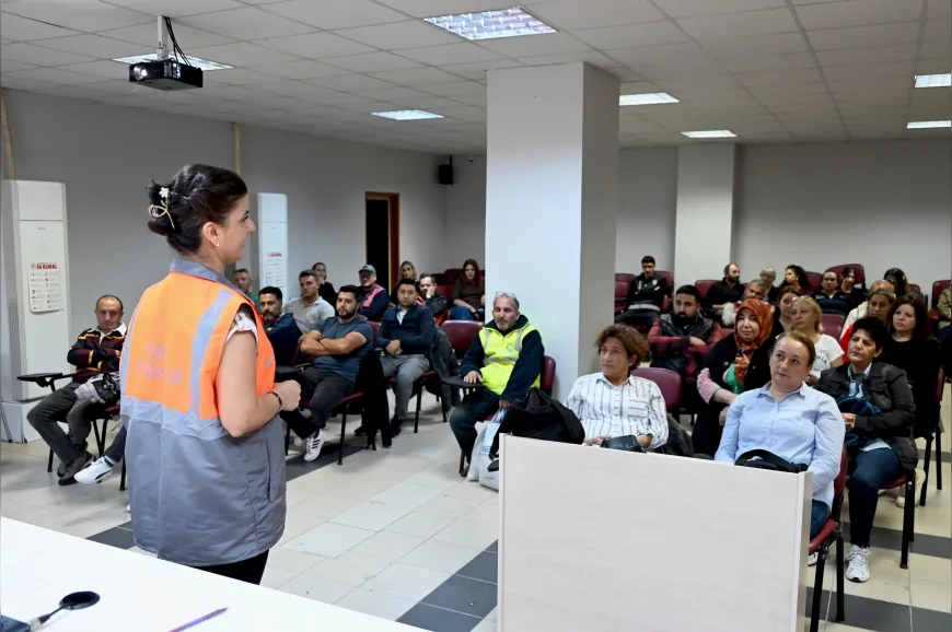 Yalova Belediyesi personeline kapsamlı afet farkındalık eğitimi başladı