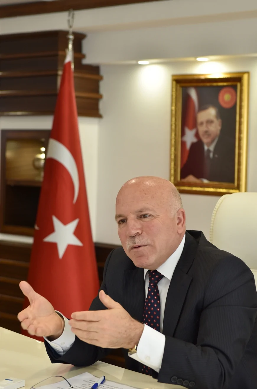 Başkan Mehmet Sekmen: "Hizmetin sınırı, mevsimi ya da mesafesi yoktur"