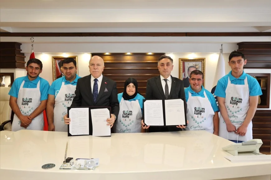 Erzurum’da “Gülümseyen Kafe” Projesiyle 5 Özel Bireye İstihdam Fırsatı