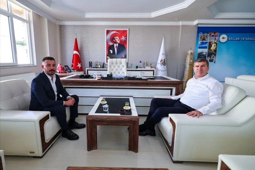 Emek Mahallesi Muhtarı Özdilman’dan Başkan Ercengiz’e Ziyaret: “Mahallemize Uygun Olmayan İşletmelere İzin Vermeyeceğiz”