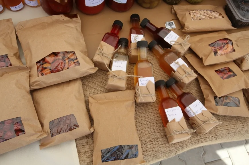 Efes Tarlası Yaşam Köyü’nde Üretici Pazarı 19 Ekim’de Kapılarını Açıyor