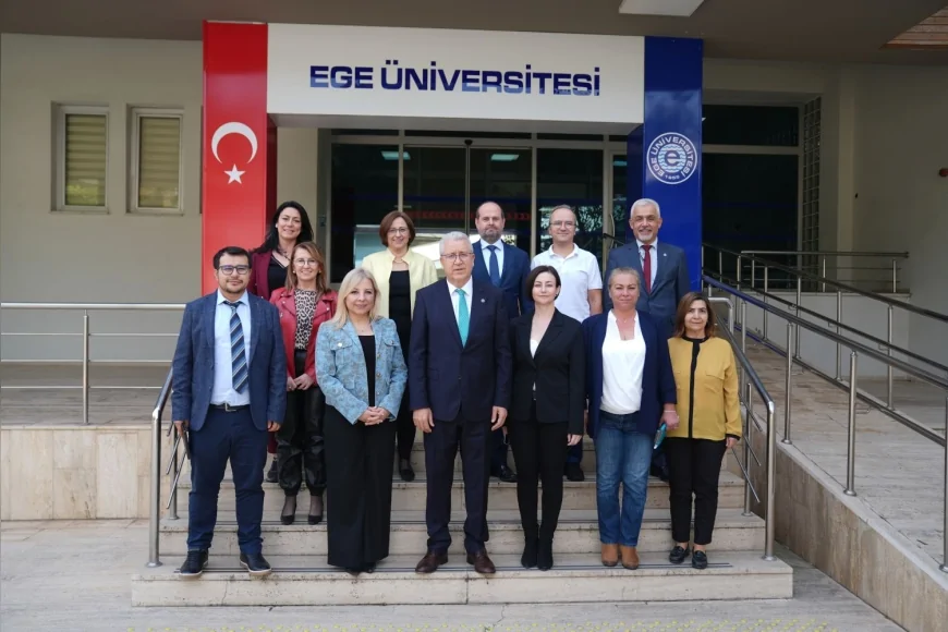 Rektör Prof. Dr. Necdet Budak: “Ege Üniversitesi olarak dünyanın en iyi 500 üniversitesi arasına girme hedefimize emin adımlarla ilerliyoruz”