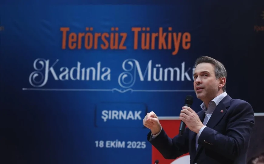 Enerji Bakanı Bayraktar: "CHP Beylikova’daki Tesisi Durdurmak İçin Mahkemeye Başvurdu, Şimdi İftira Atıyor"